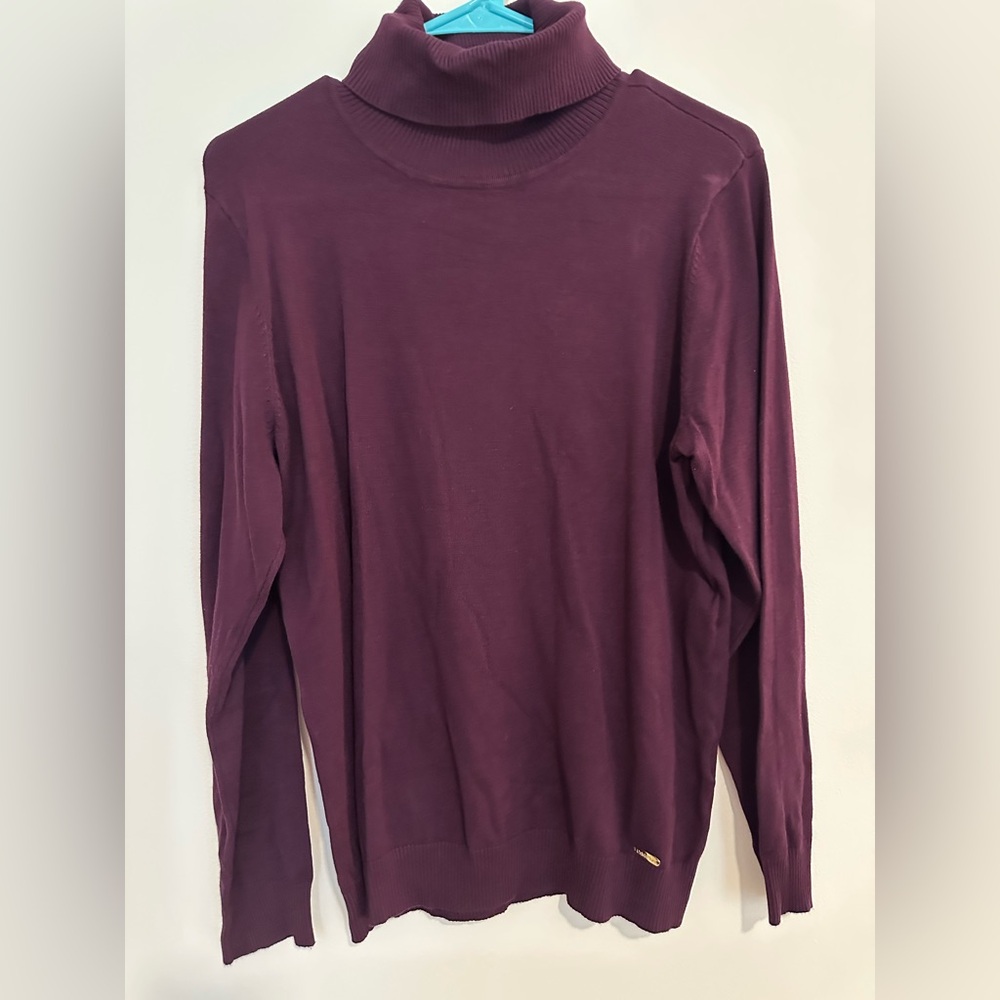 *LIKE NEW* Calvin Klein Deep Purple Knit Turtleneck